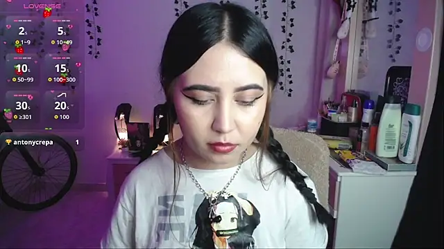 iris_sky's cam snapshot