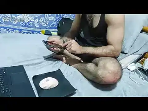 yazin19 live sex cam