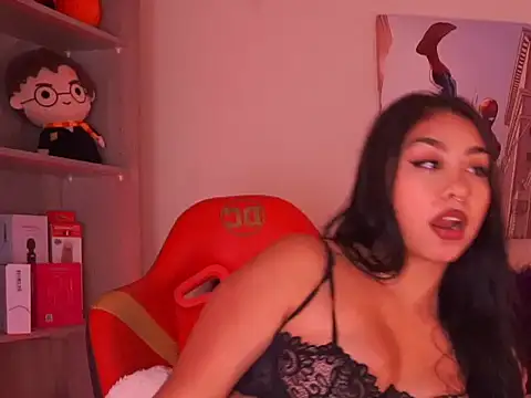 _ivette_k's cam snapshot