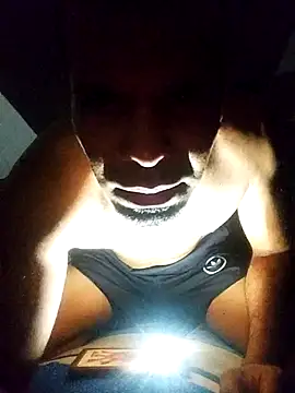 thom_1 live sex cam