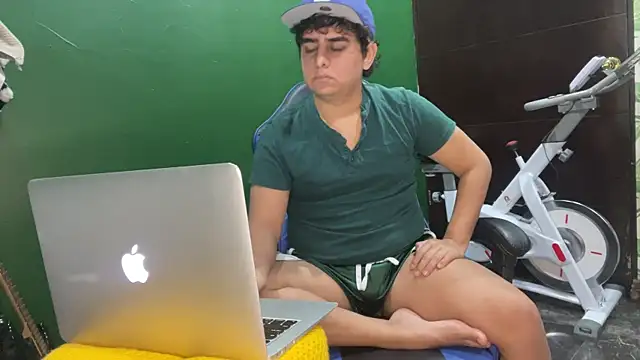 Thiagoforyou live sex cam