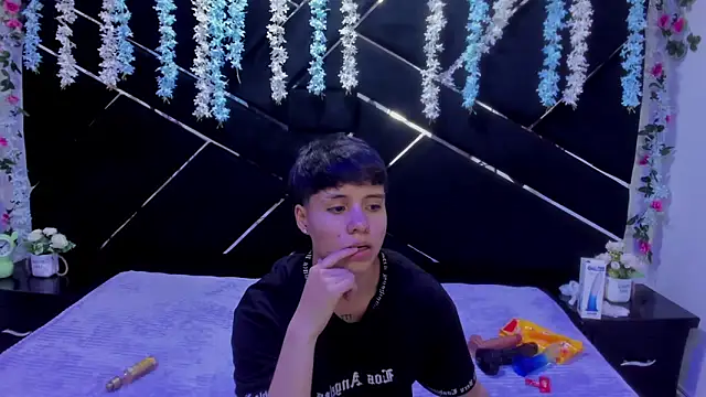 Bruno_Cruzz's cam snapshot