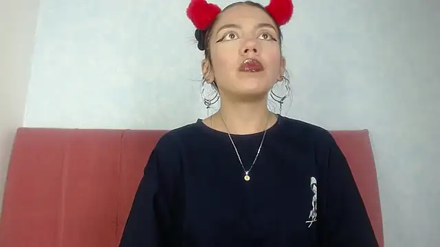 amelia_cutee's cam snapshot