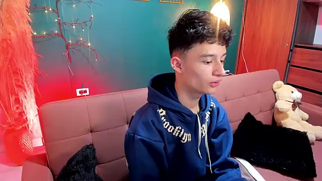 Patrick_Howland_'s cam snapshot