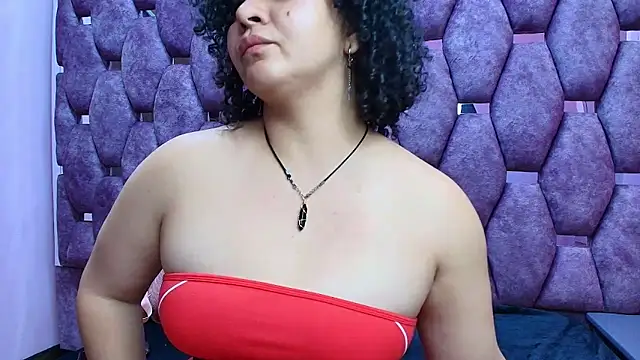 AlaSmith's cam snapshot