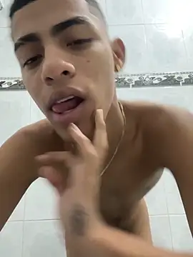 dominick_fran's cam snapshot