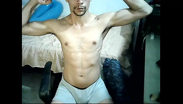 Miguel_Santos23's cam snapshot