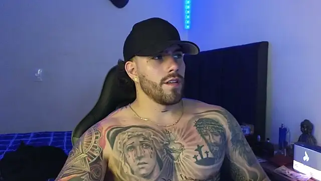 Ades_Lowe live sex cam