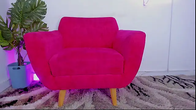 Miakhalifa_7's cam snapshot