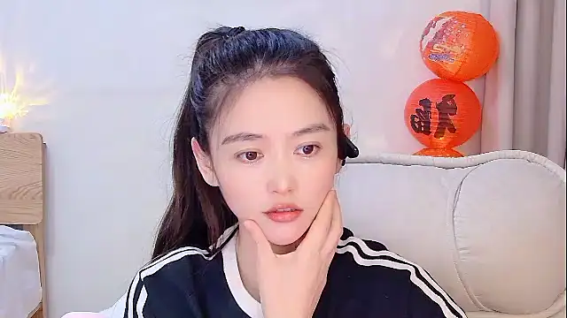 Coco-Sweetie live sex cam