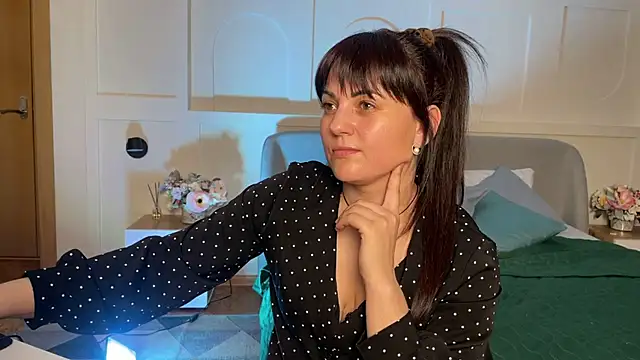 _SilkyShadow_'s cam snapshot