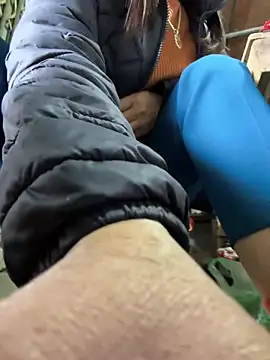 YANINA120 live sex cam