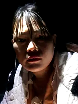 yana-zz live sex cam