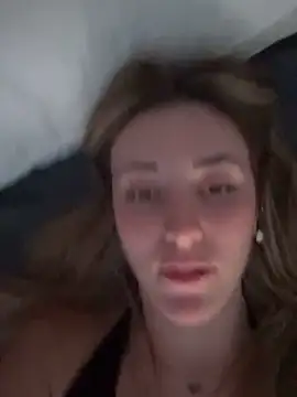 Sashailardi's cam snapshot