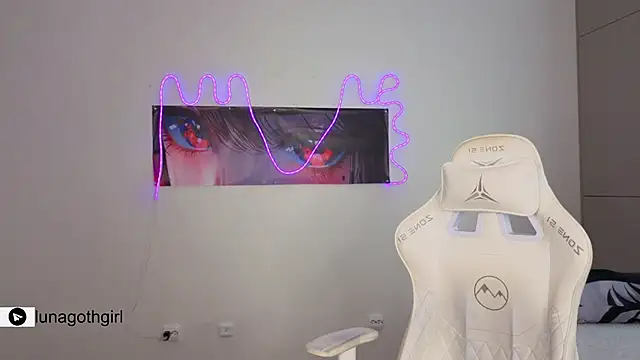 IamLuna2006's cam snapshot