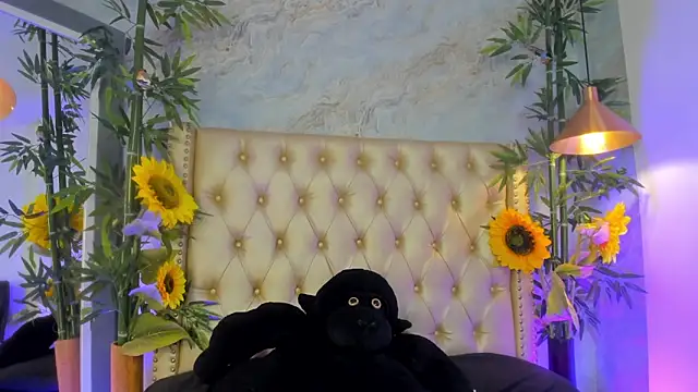 LittleeJaz's cam snapshot