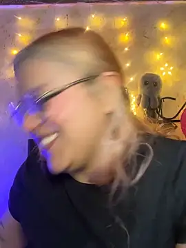 Sophia_Weest99's cam snapshot