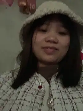 Ngoc-bbi live sex cam