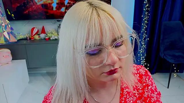 TawandaKerst's cam snapshot