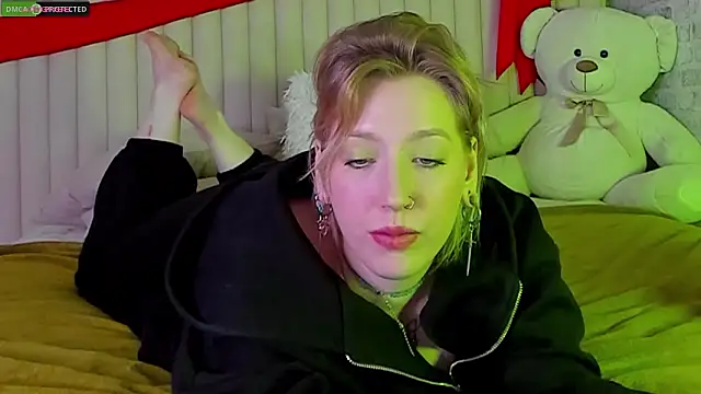 RachelCart's cam snapshot