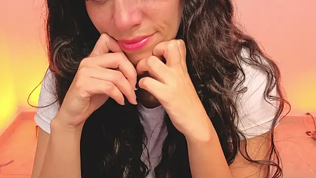 daniela_rivasthl's cam snapshot