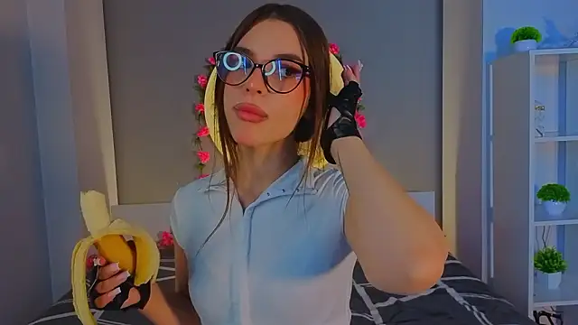 LauraHansil's cam snapshot