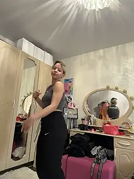 LikaCat's cam snapshot