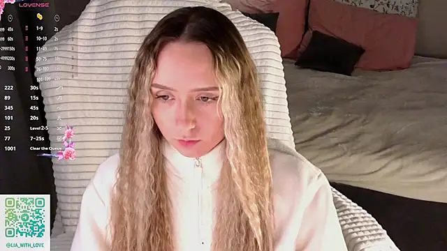 HollisBeckett's cam snapshot