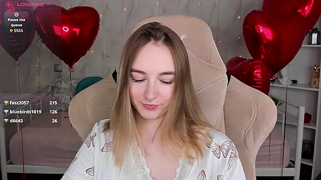 Shy_Polly's cam snapshot