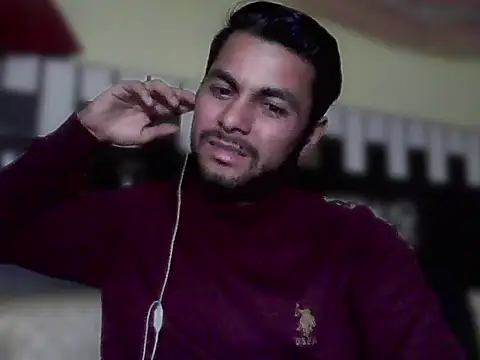 Stubborndesiboy's cam snapshot