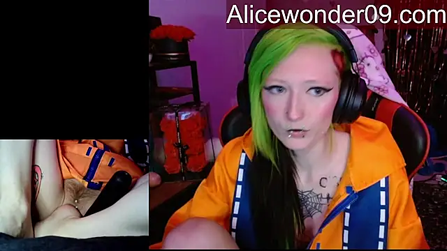 alicewonder09's cam snapshot