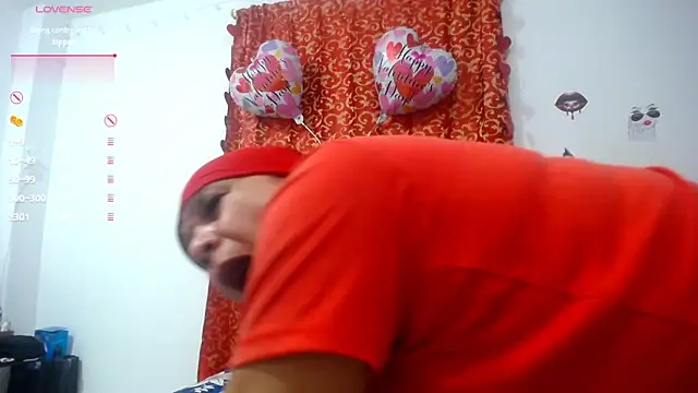 Uzziah_Sabag live sex cam