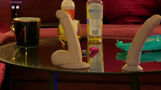 MaddyHeart live sex cam