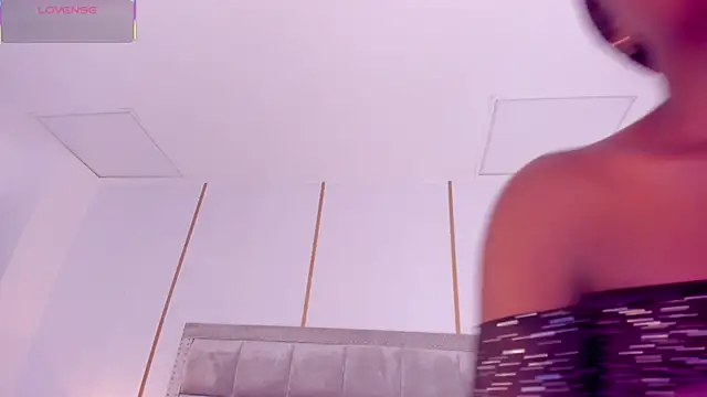 DakotaWangi's cam snapshot