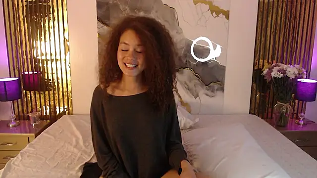 MiticaBrennet_'s cam snapshot