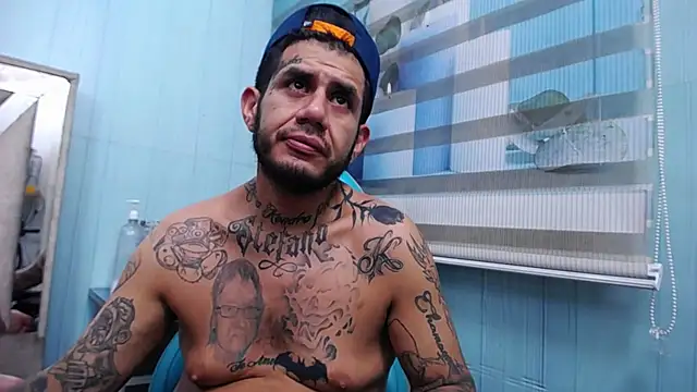 allison_max_tattoo live sex cam