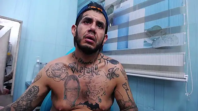 allison_max_tattoo live sex cam