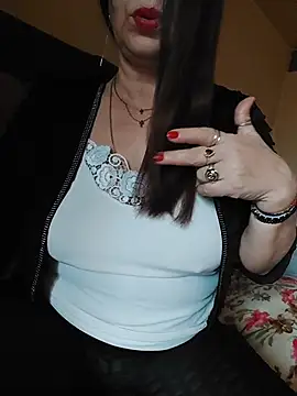 Love_Tina4ever live sex cam