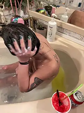 TranSexualJade95 live sex cam