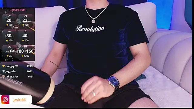 Guccy_Boy_Club's cam snapshot