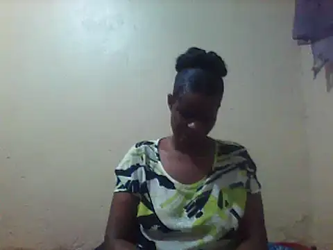 creamyhairy_puss's cam snapshot