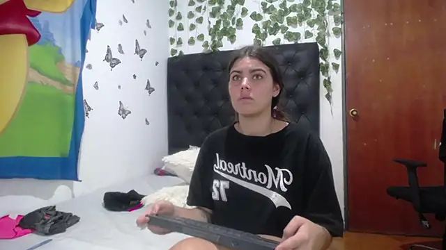 isabel_09's cam snapshot