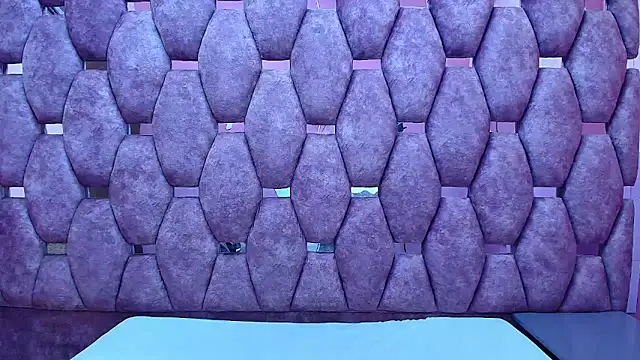 AlaSmith's cam snapshot