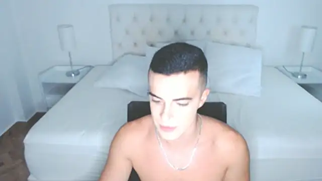 mr_hunterx's cam snapshot