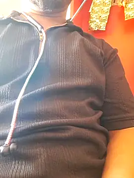 RaiStarrrr0-9's cam snapshot