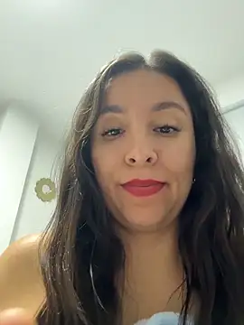 emely_sexx20's cam snapshot