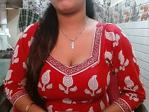 LovingPihu's cam snapshot