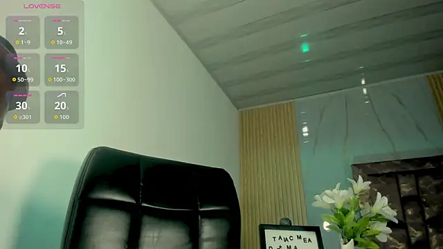 Isabella_Haddad live sex cam