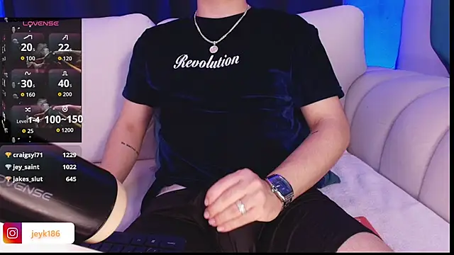 Guccy_Boy_Club's cam snapshot