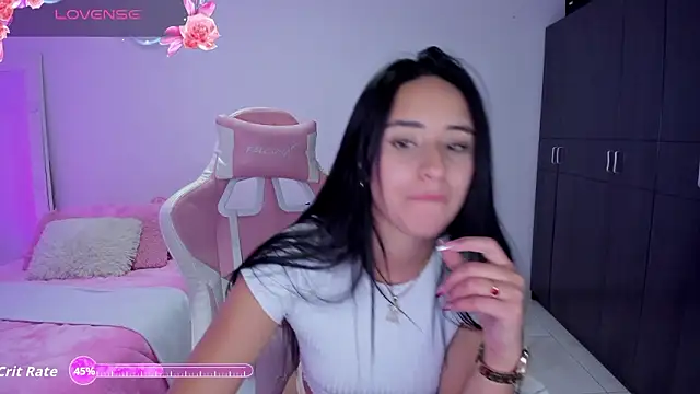 Tinylottie's cam snapshot